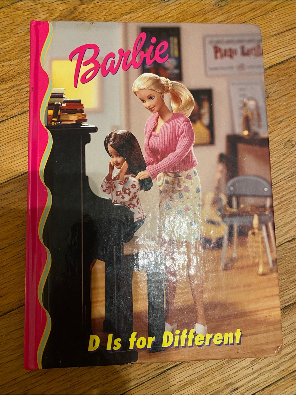 Set of 8 Vintage Barbie & Friends Book Club Books 📚 - Picture 7 of 12